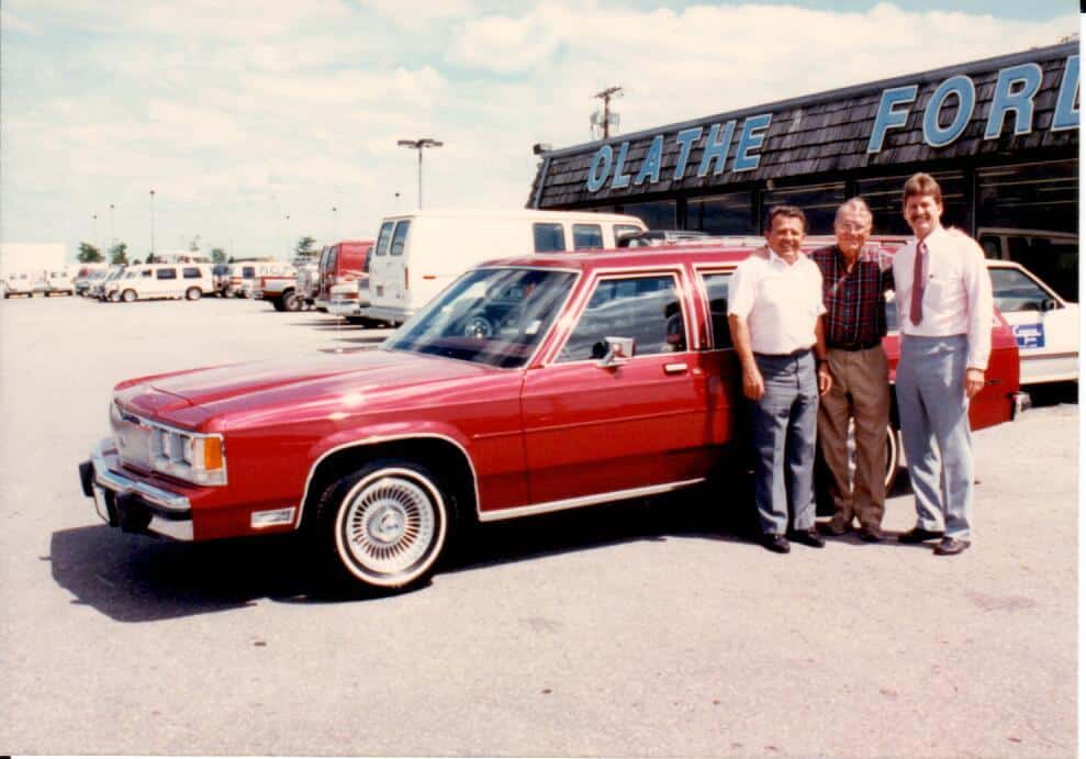 Olathe Ford Sam's car sale